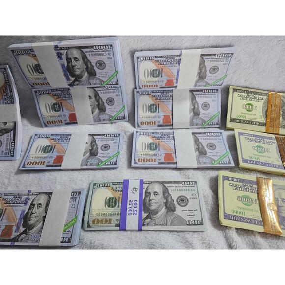 (12 Bundles) New Fake Play Money American $100 $1,000 $10,000 Bills Multicolor - Picture 3 of 12